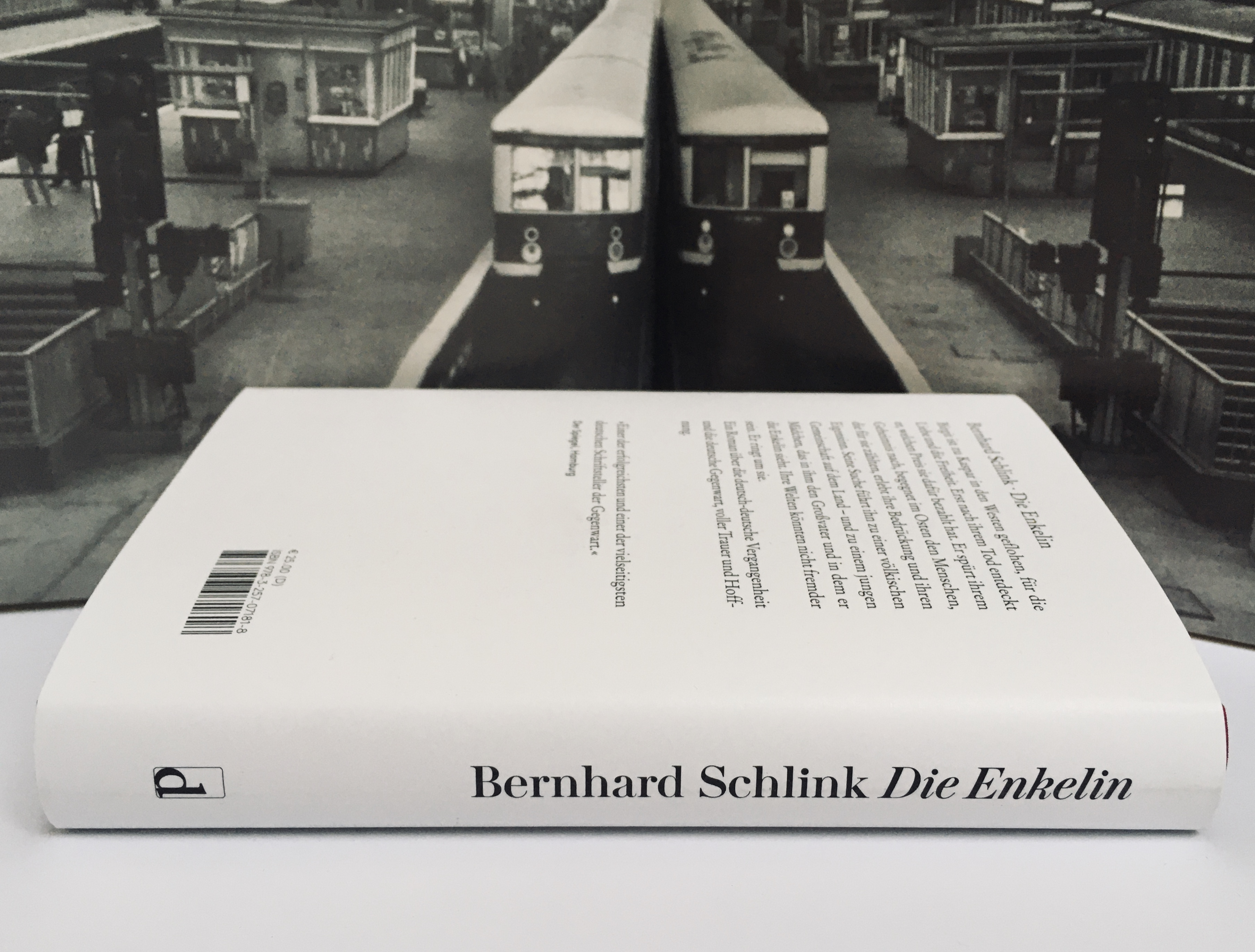 6FA14558-4EB2-4F39-875D-46C463131C45_1_201_a